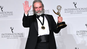 Türkiye's Haluk Bilginer to star in 'The Veil' with Elisabeth Moss