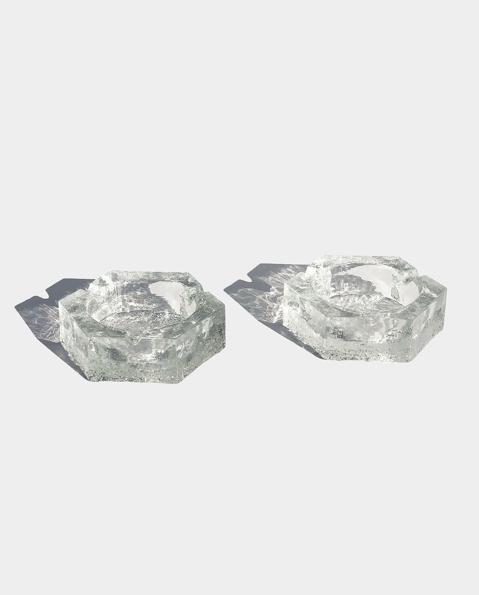 Thumbnail: Mid-Century Textured Ashtray