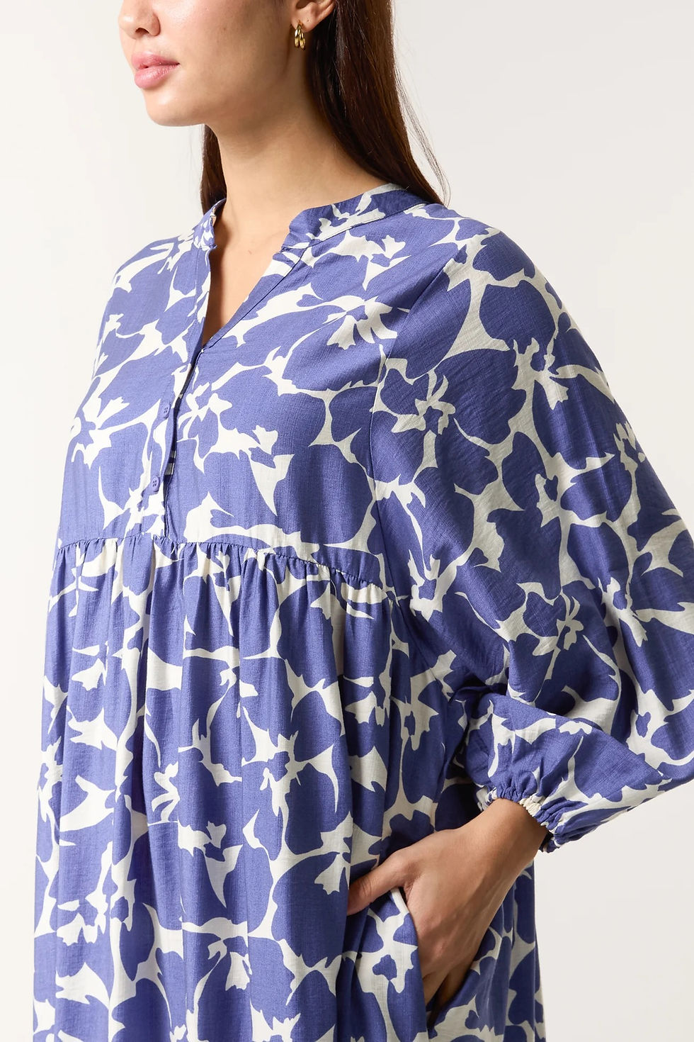 Thumbnail: Tropical Flower Open Collar Maxi Dress