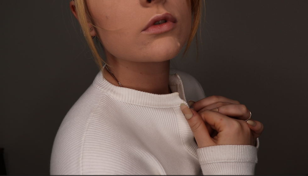 Thumbnail: Minimal Long White Shirt
