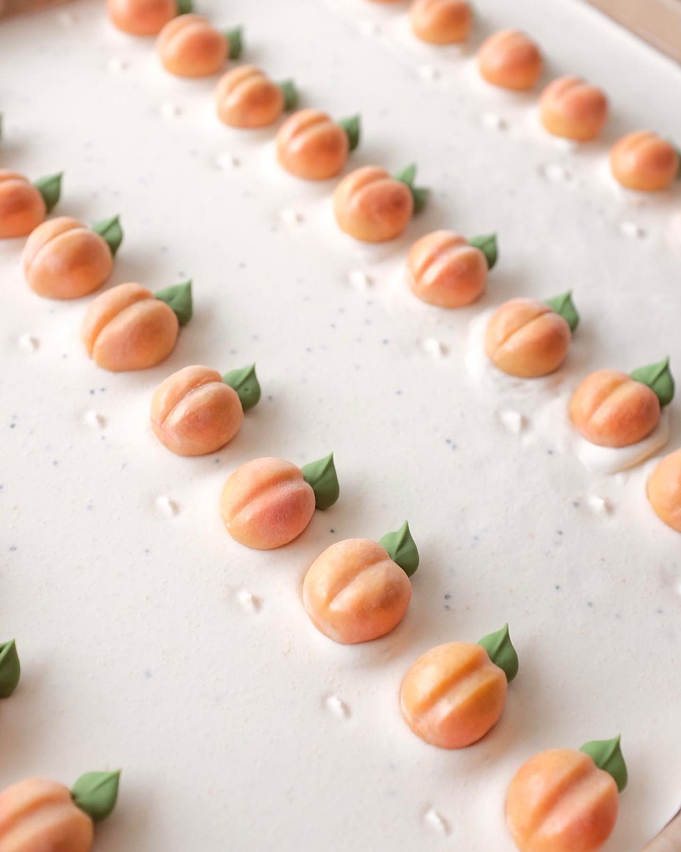 Thumbnail: SUMMER PEACH Goat Milk Soap