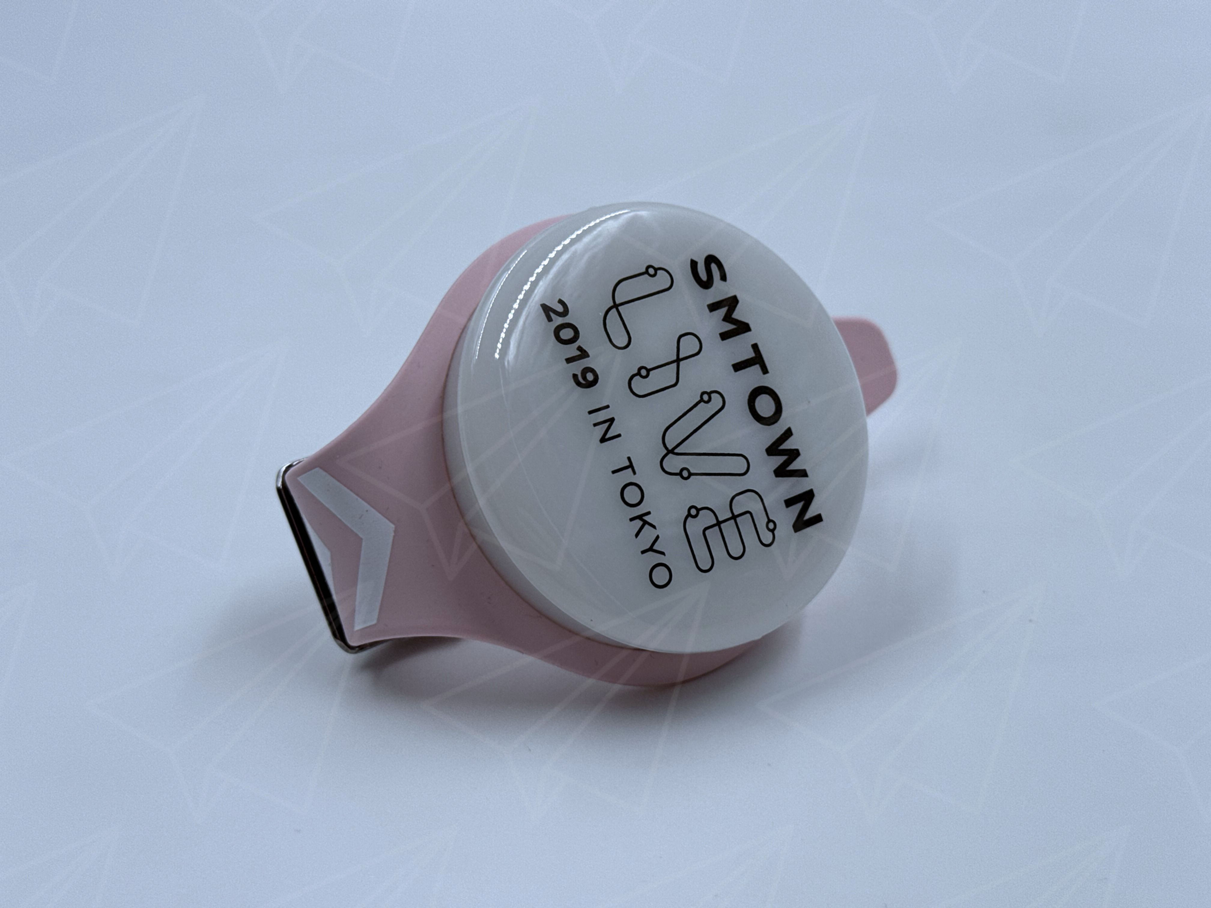 SMTOWN LIVE IN TOKYO 2019 LIGHT BAND ABIERTA