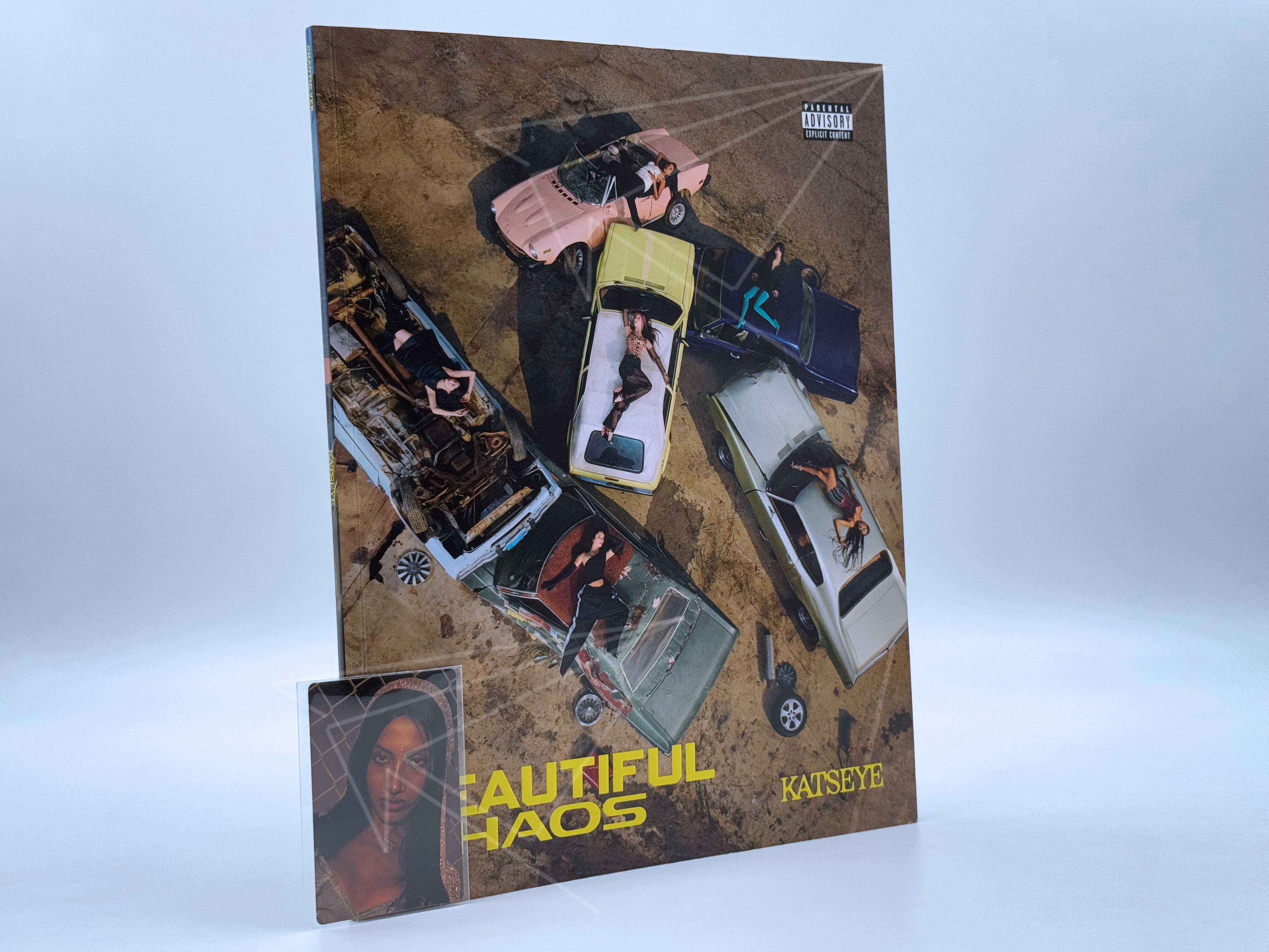 KATSEYE "BEAUTIFUL CHAOS" ALBUM VERSIÓN CHAOTIC ABIERTO