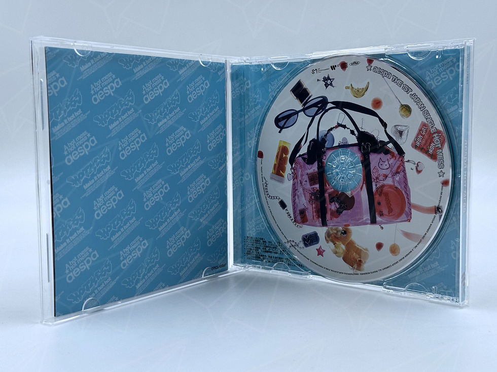 Miniatura: AESPA "HOT MESS" ALBUM VERSIÓN HOT MESS ABIERTO