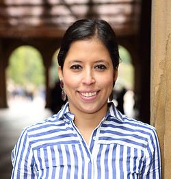 2018-2019 Andrea Rosales Picture .JPG