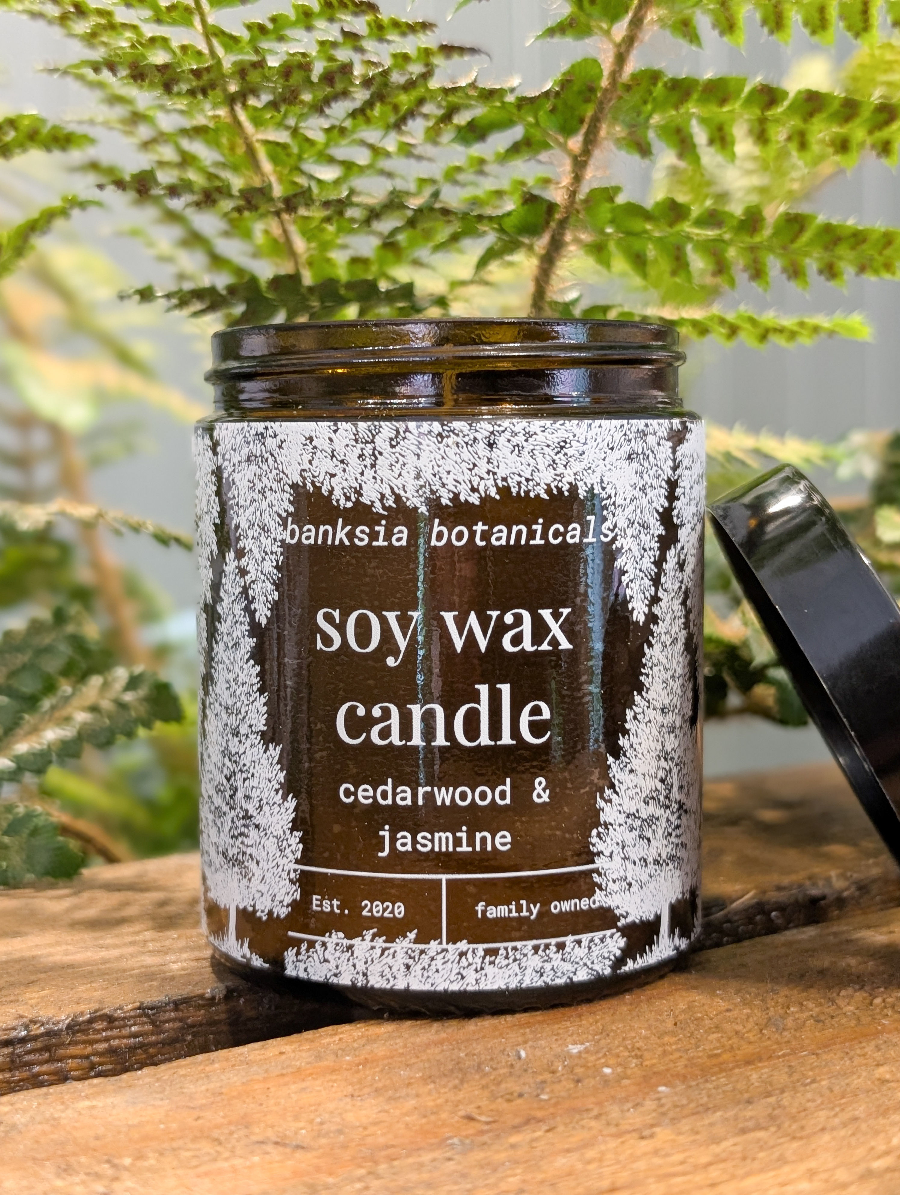 Cedarwood and Jasmine Scented Soy Wax Candle - 100% Vegan Soy Wax