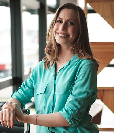 foto de camila dona da CRK Arquitetura e Paisagismo