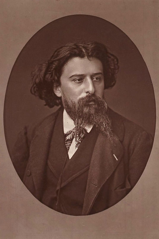 1200px-Alphonse_Daudet_détail_Paris-Portrait_N262.jpg