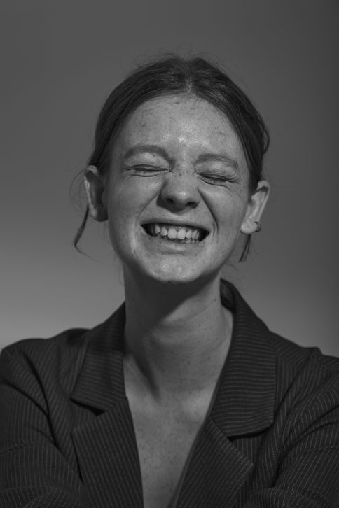 2022_10_02_ModelTest_Maya_NevsModel_look3 102.jpg