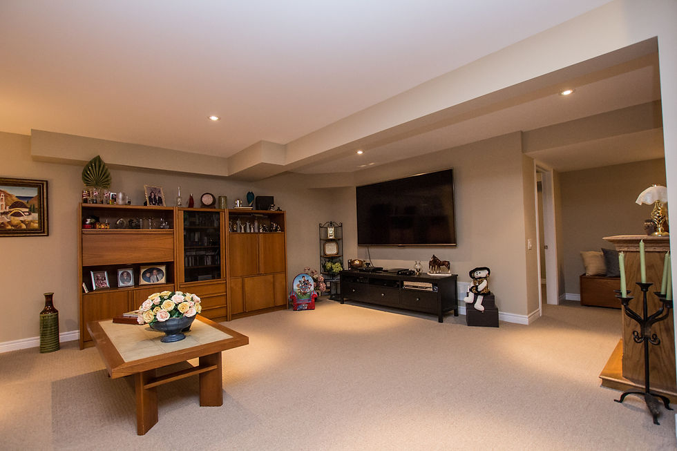34-53 Redfern Ave