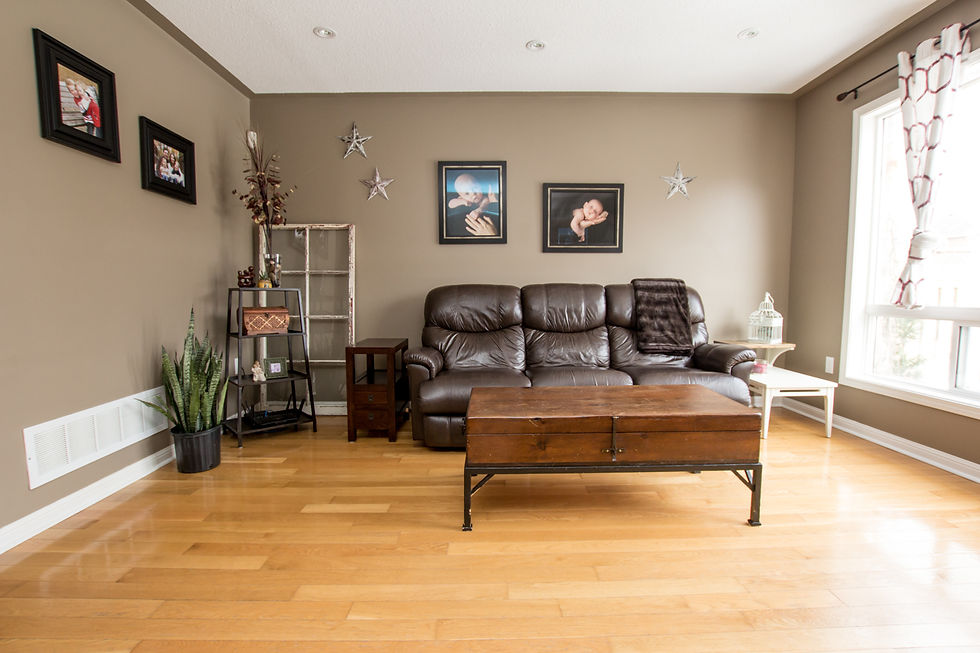 691 Hamilton Cres