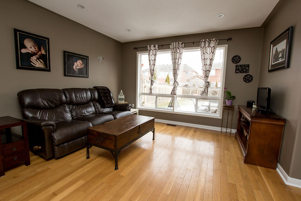 691 Hamilton Cres
