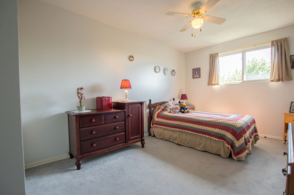4 Newlyn Cres