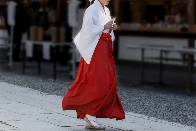 巫女さん