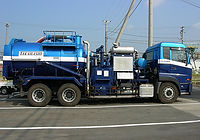 スーパーバキューム車