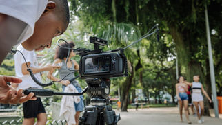 Cinema carioca na Alemanha: estudantes da Penha representam o Brasil em encontro internacional