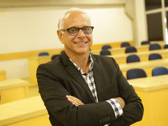 RONALDO MOTA, Universidade Federal do Rio de Janeiro (CBAE/UFRJ).
