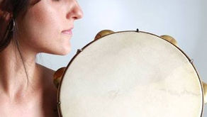 Entudando a Canção: A Geografia Afetiva de "Meu Saravá"