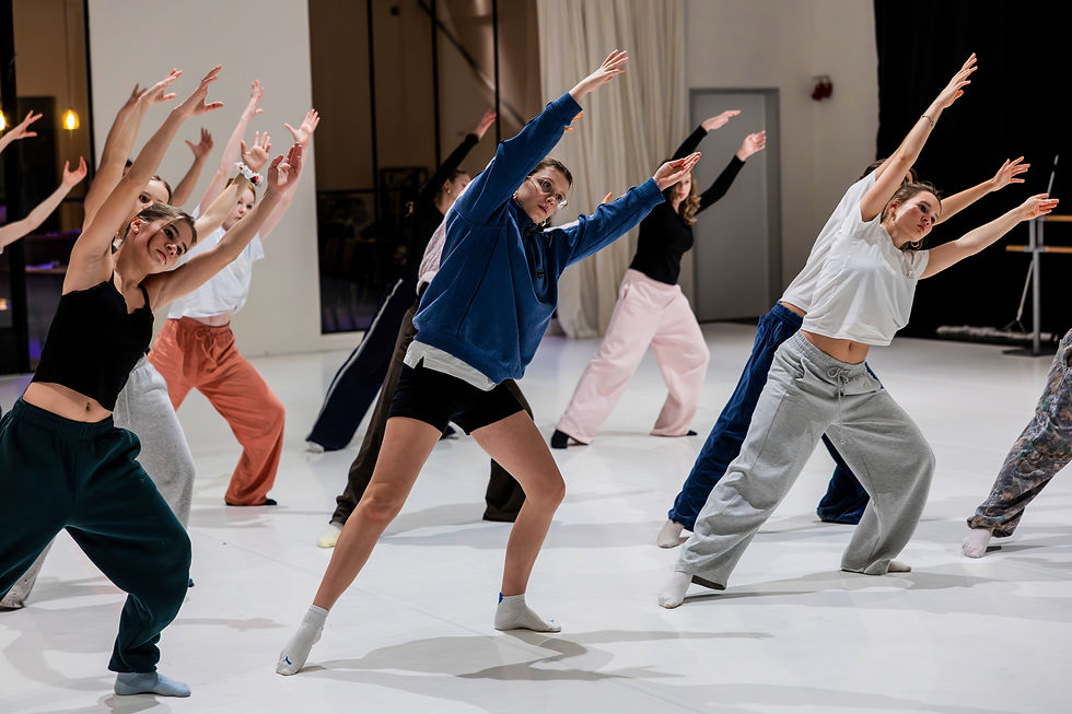 CREATION LAB – JUSTO MORET