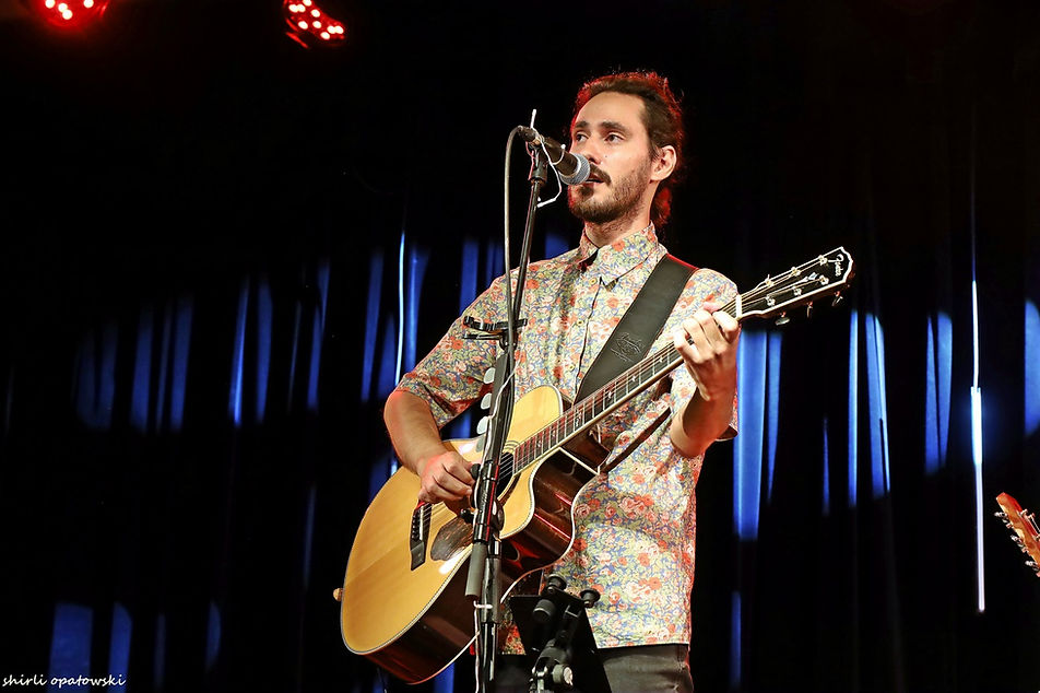 נועם פנחסוב | מופע סולו - הכי ישראלי | כחול ירוק הפקות