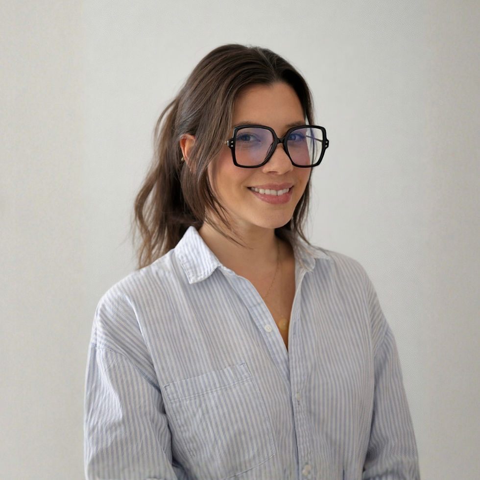 Jaclyn Headshot 2026_edited.jpg