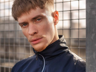 Notre acteur Aurélien valide deux castings et décroche un super rôle pour une future série Canal+