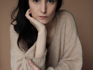 Notre actrice Marie valide son casting pour un rôle dans une nouvelle série