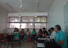 42151269_494297464383139_473525964064686