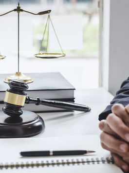Selecting a Reliable Estate Legal Representative: Key Variables to Think About