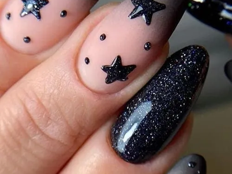 20 Gorgeous Ideas for New Year Nails