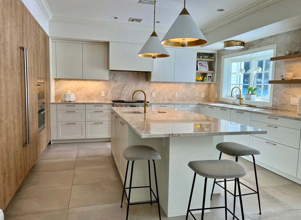 Timeless allure modern kitchen in Armonk, NY