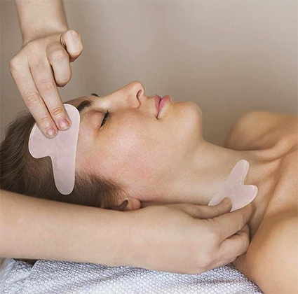 Miniature : GUA SHA EN QUARTZ ROSE