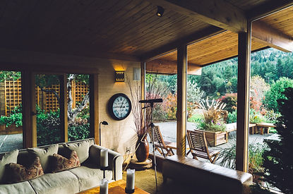 Belle Maison Wodden