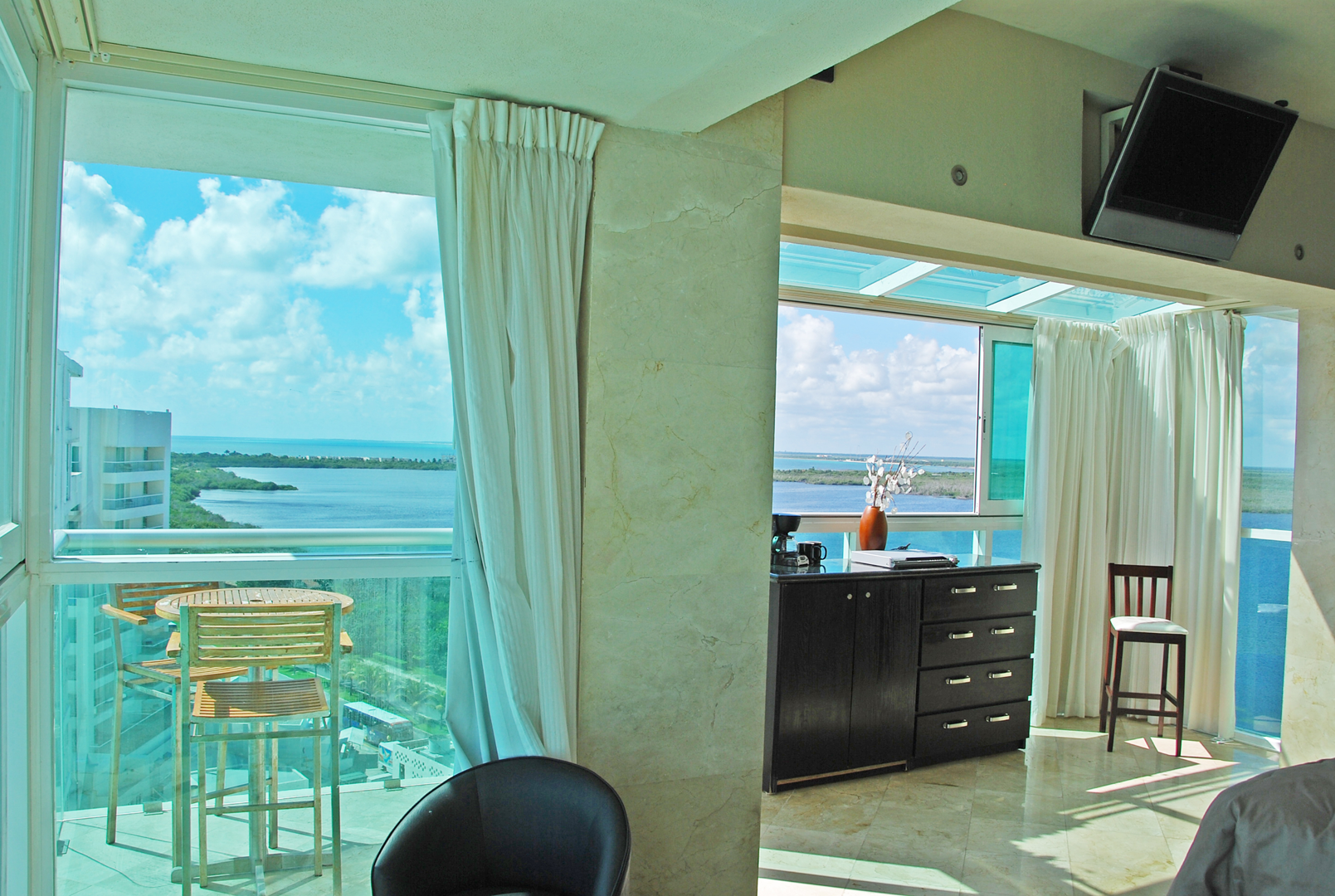 #2701 4Br-4.5Bth Yalmakan Resort 27