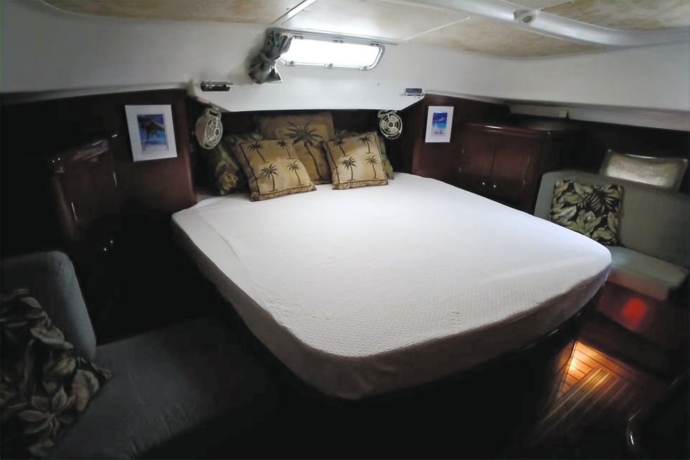 Thumbnail: 2003 Beneteau 42CC