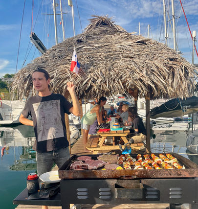 Friday Potluck BBQs at Marina Solarte are in Full Swing!