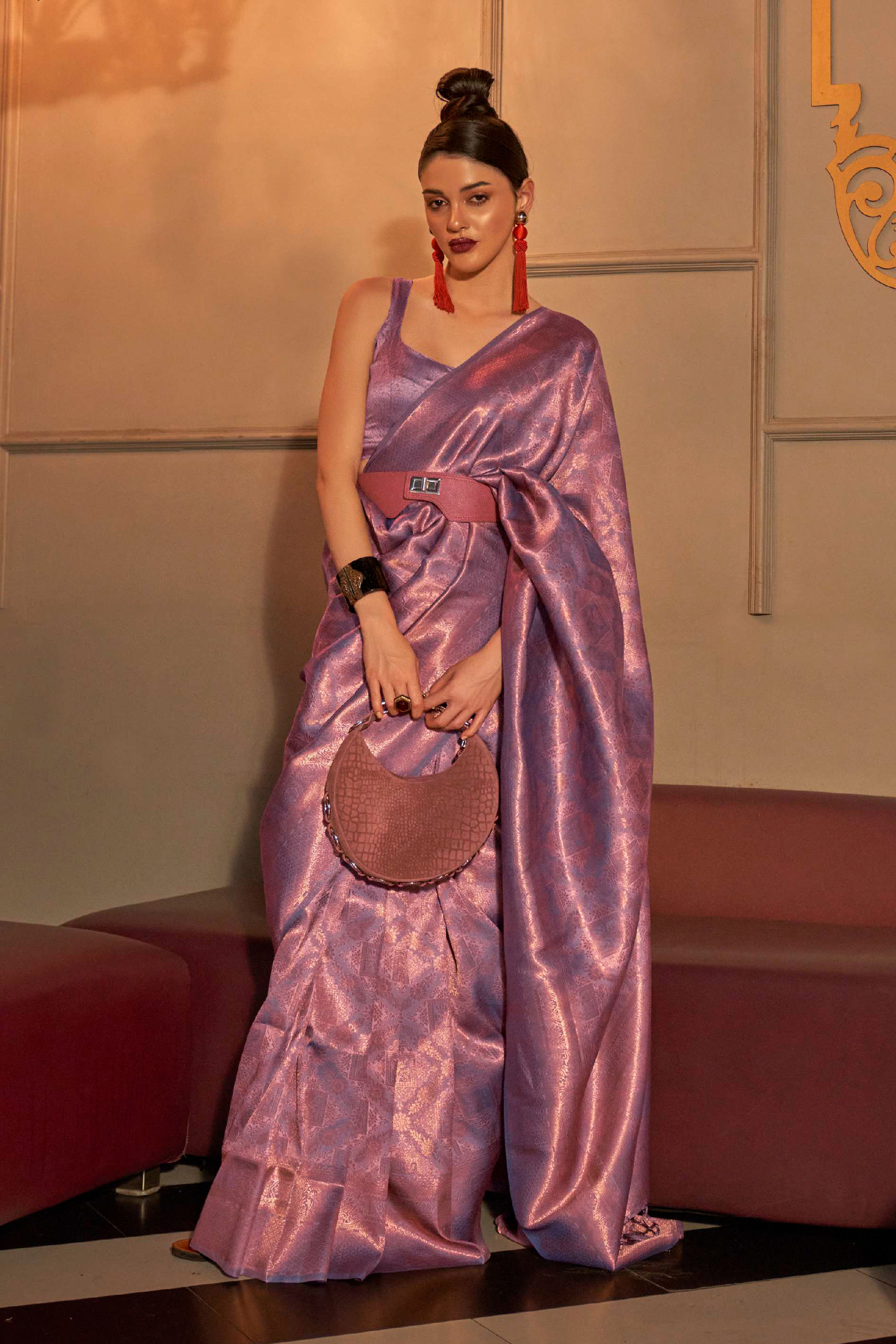 Kanjeevaram Silk Saree, Buy Sarees online, Sarees in NY, USA, Wedding Sarees, Sari Blouse, Latest Blouse Designs, Silk Sarees