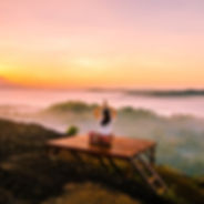 holistic body mountain sunrise pexels.jp