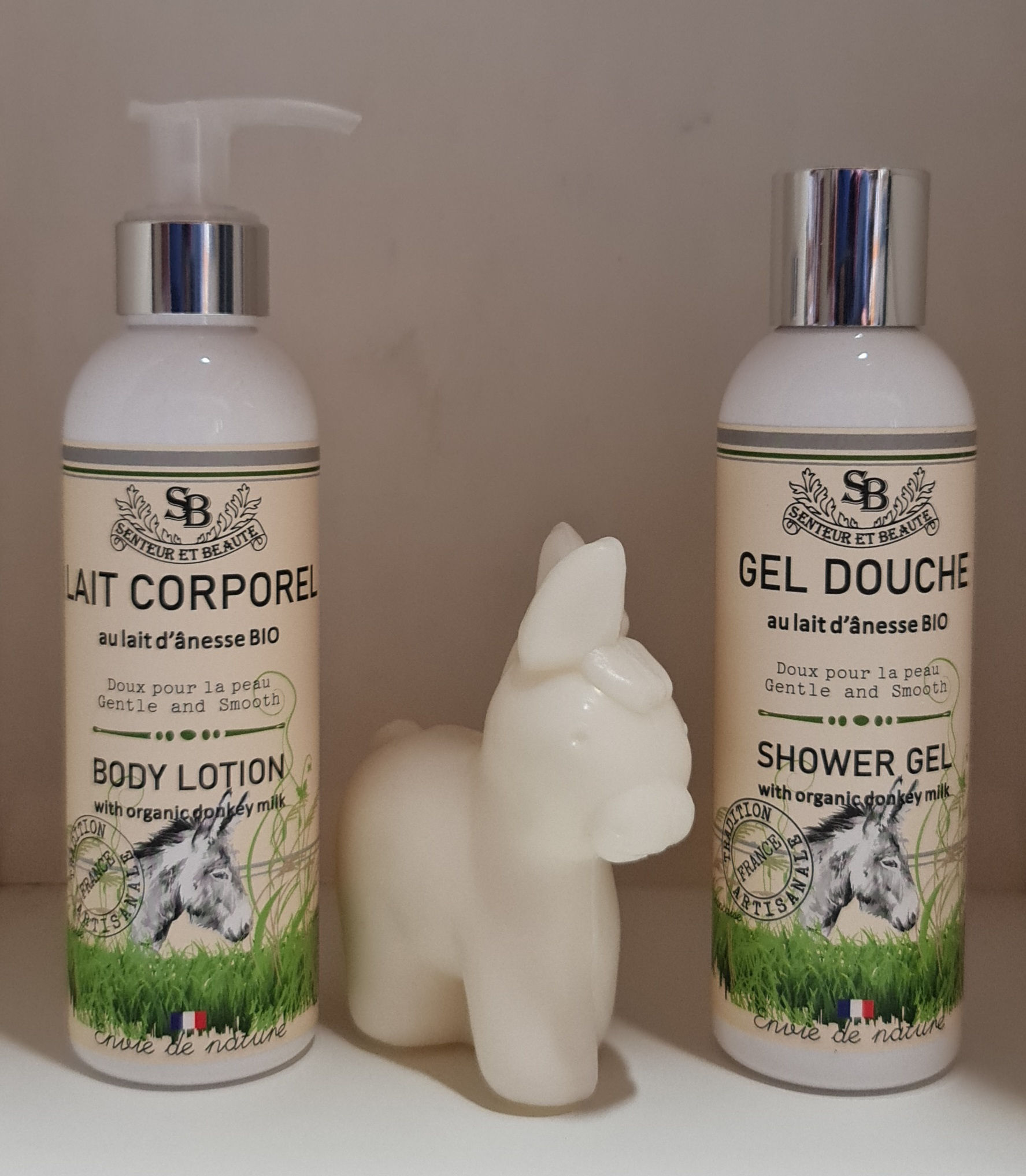 1 Lait+1 Gel douche Anesse BIO +1 Savon Ane