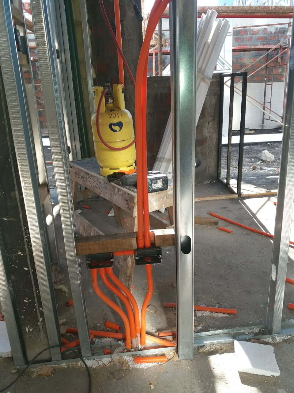 Canalización en Conduit PVC - Construcción de Casa 116mt2