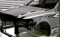 Regular and continuous light reflected with progressive transitions