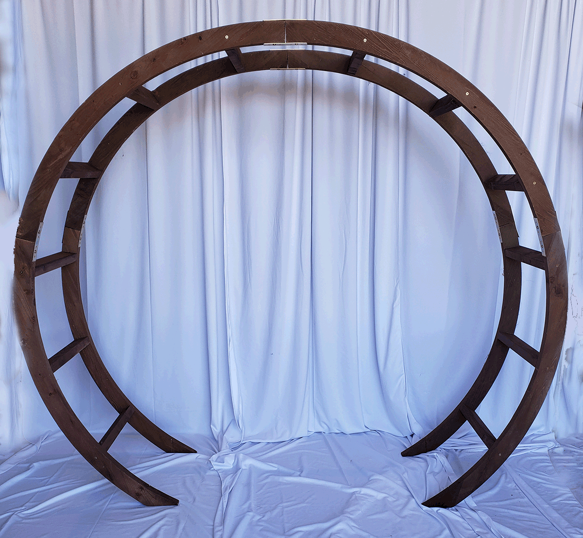 round arbor.gif