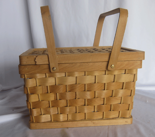 wooden picnic basket