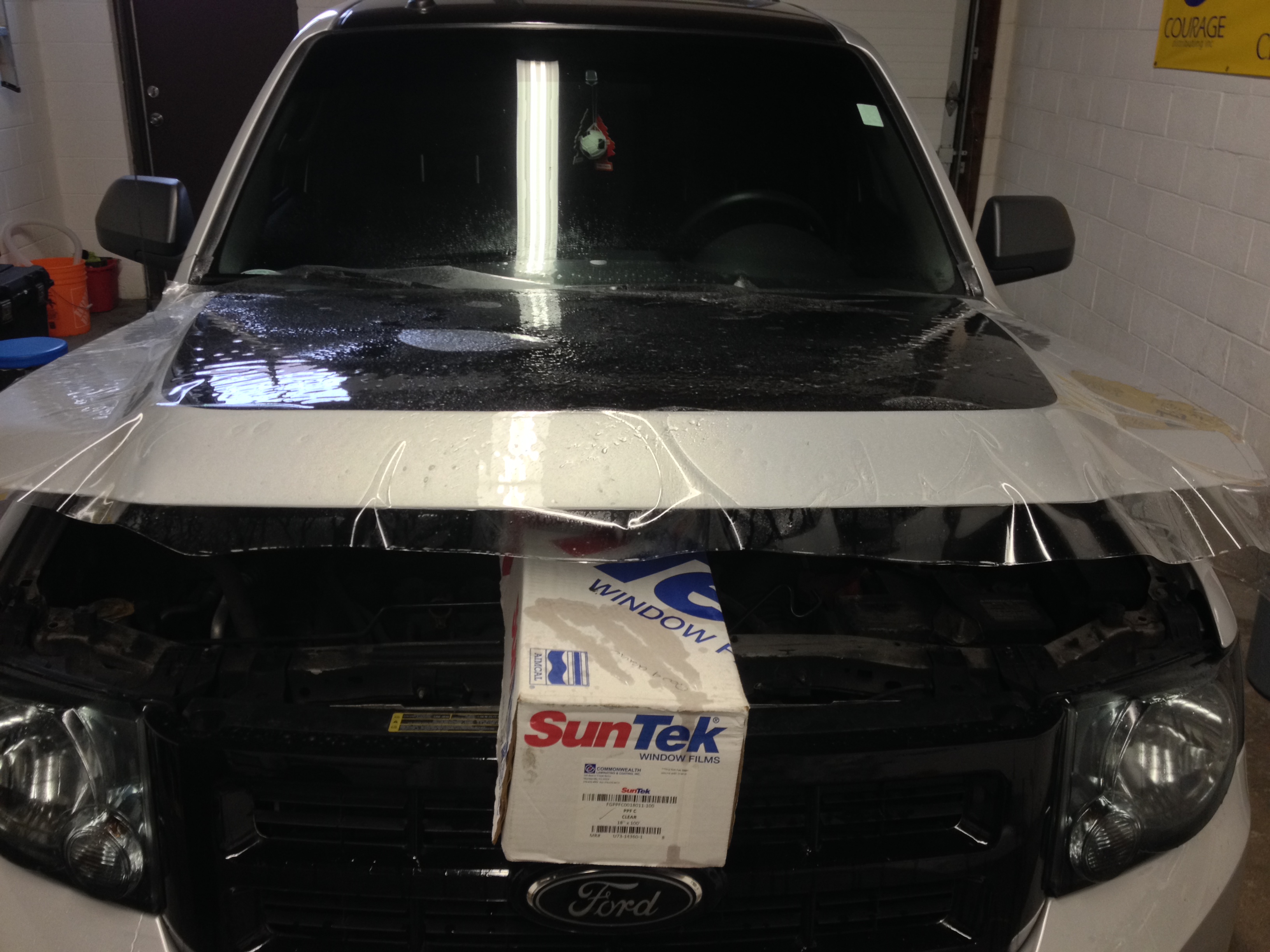 2010 FORD ESCAPE
