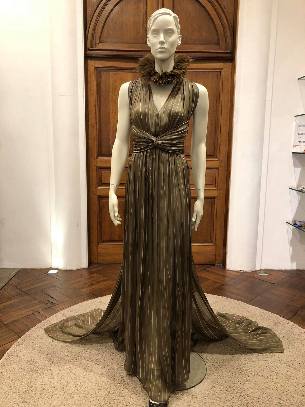 Silk evening dress with feather collar to match