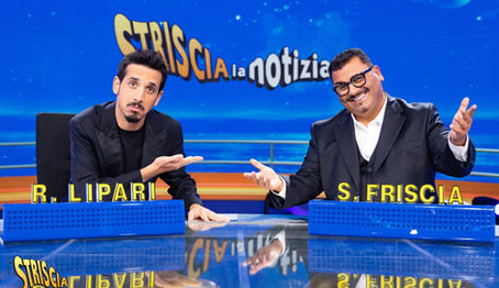 La proposta: e se Striscia la Notizia tornasse in seconda serata?