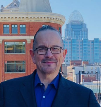 bennie headshot.JPEG