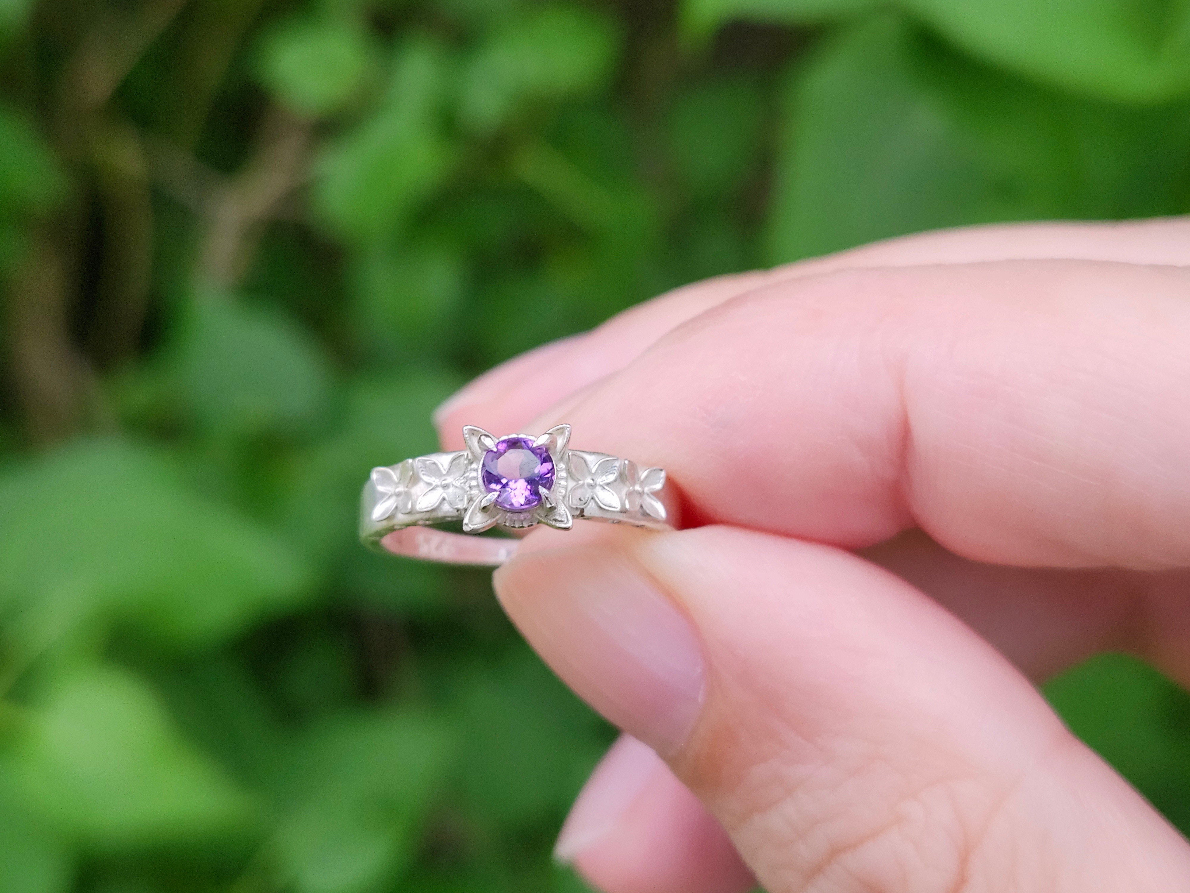 Bague Lilas en argent sterling 925 avec améthyste naturelle