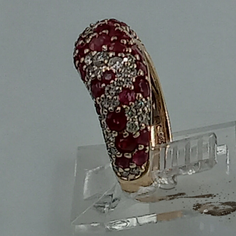 Miniatura: Anillo Curva de Diamantes y Rubíes (Precio por contacto)