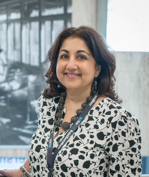 Head shot of Suneeta Monga